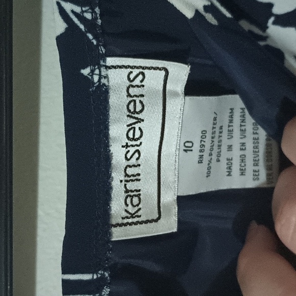 Floral skirt - Picture 2 of 4